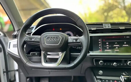 Audi Q3, 2020 год, 2 370 000 рублей, 18 фотография