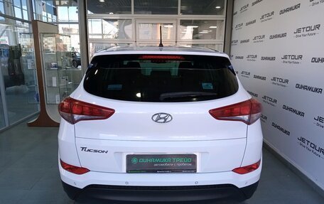 Hyundai Tucson III, 2016 год, 1 877 000 рублей, 10 фотография