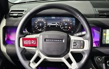 Land Rover Defender II, 2020 год, 5 565 000 рублей, 9 фотография