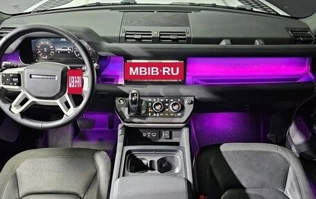 Land Rover Defender II, 2020 год, 5 565 000 рублей, 8 фотография