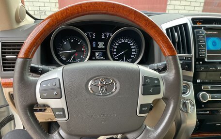 Toyota Land Cruiser 200, 2014 год, 5 700 000 рублей, 5 фотография