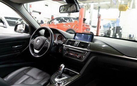 BMW 3 серия, 2012 год, 2 089 000 рублей, 18 фотография