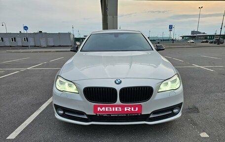 BMW 5 серия, 2016 год, 2 240 000 рублей, 2 фотография