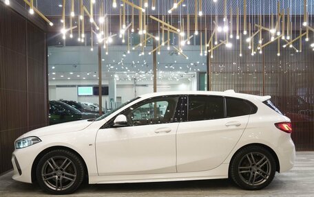 BMW 1 серия, 2020 год, 3 100 000 рублей, 9 фотография