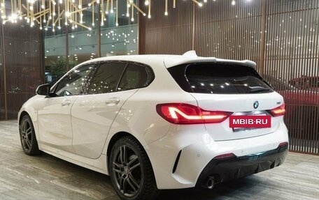 BMW 1 серия, 2020 год, 3 100 000 рублей, 8 фотография