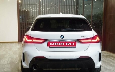 BMW 1 серия, 2020 год, 3 100 000 рублей, 7 фотография