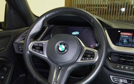 BMW 1 серия, 2020 год, 3 100 000 рублей, 20 фотография
