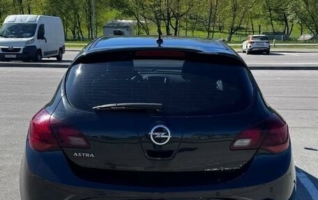 Opel Astra J, 2013 год, 800 000 рублей, 4 фотография