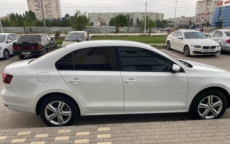 Volkswagen Jetta VI, 2016 год, 1 370 000 рублей, 6 фотография