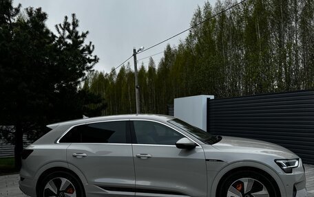 Audi e-tron I, 2021 год, 6 975 000 рублей, 3 фотография