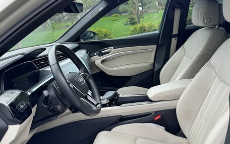 Audi e-tron I, 2021 год, 6 975 000 рублей, 7 фотография