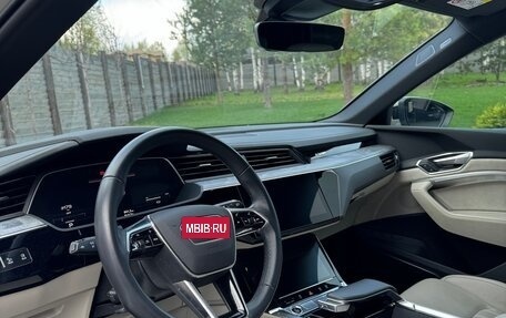 Audi e-tron I, 2021 год, 6 975 000 рублей, 8 фотография