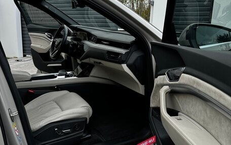 Audi e-tron I, 2021 год, 6 975 000 рублей, 18 фотография