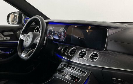 Mercedes-Benz E-Класс, 2016 год, 3 880 000 рублей, 9 фотография