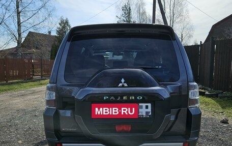 Mitsubishi Pajero IV, 2014 год, 3 070 000 рублей, 8 фотография