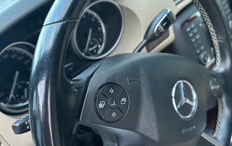 Mercedes-Benz R-Класс, 2011 год, 3 000 000 рублей, 6 фотография