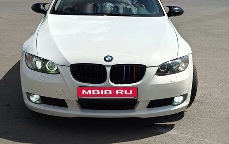 BMW 3 серия, 2009 год, 1 800 000 рублей, 3 фотография