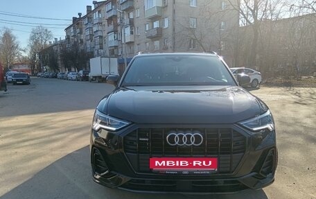 Audi Q3, 2019 год, 4 200 000 рублей, 2 фотография