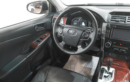 Toyota Camry, 2012 год, 1 999 000 рублей, 9 фотография