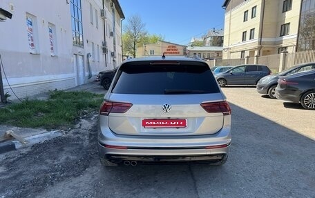 Volkswagen Tiguan II, 2018 год, 3 120 000 рублей, 8 фотография