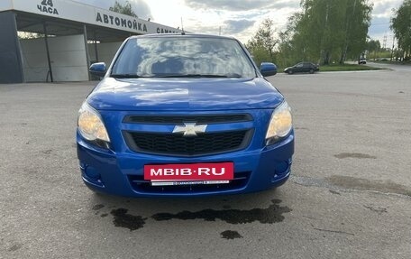 Chevrolet Cobalt II, 2013 год, 870 000 рублей, 3 фотография