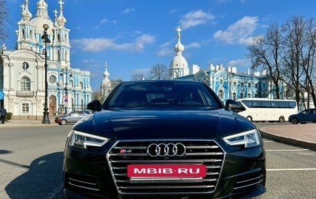 Audi A4, 2015 год, 2 600 000 рублей, 2 фотография