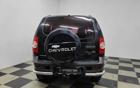 Chevrolet Niva I рестайлинг, 2011 год, 655 000 рублей, 5 фотография