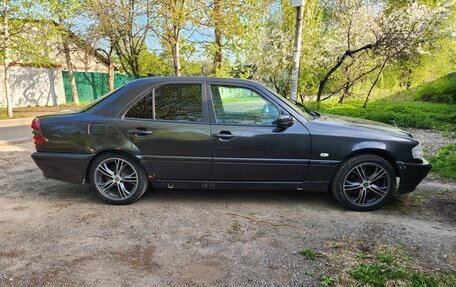 Mercedes-Benz C-Класс, 1998 год, 275 000 рублей, 2 фотография