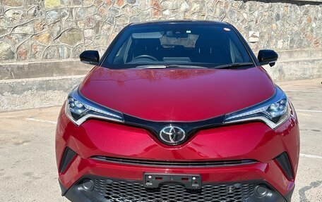 Toyota C-HR I рестайлинг, 2018 год, 2 100 000 рублей, 6 фотография