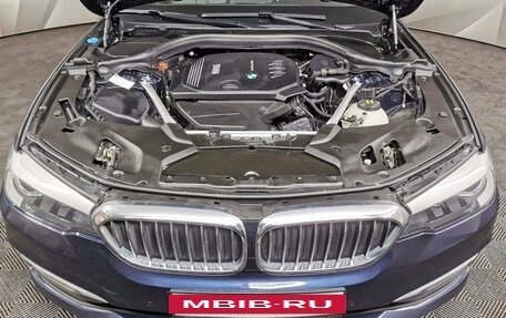 BMW 5 серия, 2018 год, 3 335 000 рублей, 11 фотография