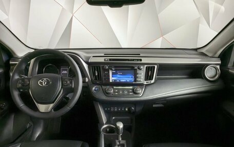 Toyota RAV4, 2016 год, 2 398 000 рублей, 10 фотография