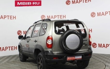 Chevrolet Niva I рестайлинг, 2011 год, 590 000 рублей, 8 фотография