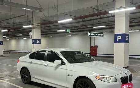BMW 5 серия, 2010 год, 1 700 000 рублей, 2 фотография