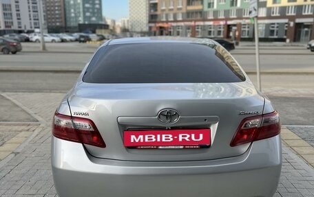 Toyota Camry, 2011 год, 1 650 000 рублей, 6 фотография