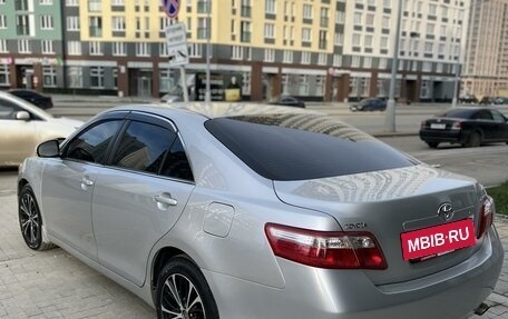 Toyota Camry, 2011 год, 1 650 000 рублей, 4 фотография