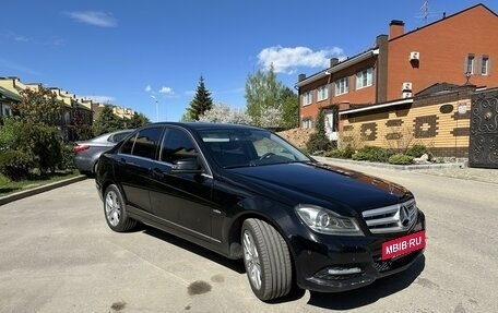 Mercedes-Benz C-Класс, 2011 год, 1 400 000 рублей, 8 фотография