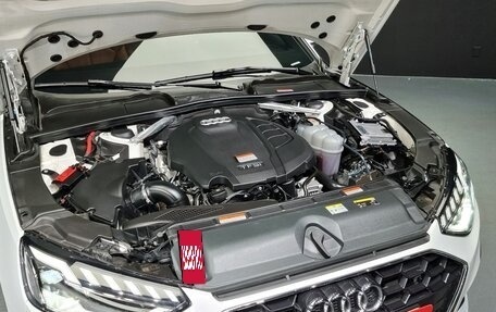 Audi A4, 2021 год, 3 170 000 рублей, 5 фотография