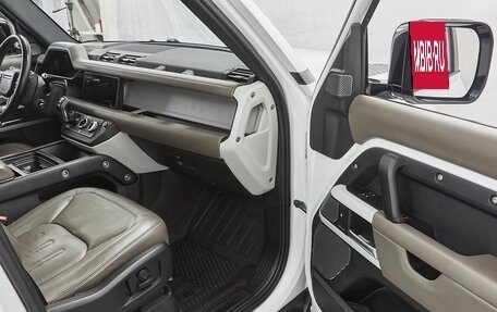 Land Rover Defender II, 2020 год, 5 997 000 рублей, 11 фотография