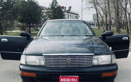 Toyota Crown, 1993 год, 420 000 рублей, 2 фотография