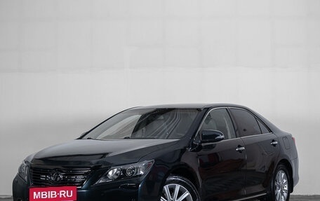 Toyota Camry, 2014 год, 1 779 000 рублей, 2 фотография