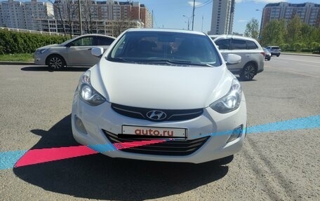 Hyundai Avante, 2011 год, 970 000 рублей, 2 фотография