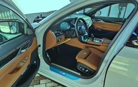 BMW 7 серия, 2017 год, 4 700 000 рублей, 8 фотография