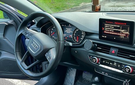Audi A4, 2018 год, 2 450 000 рублей, 16 фотография