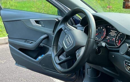 Audi A4, 2018 год, 2 450 000 рублей, 17 фотография