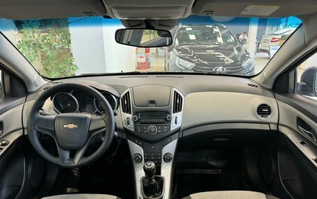 Chevrolet Cruze II, 2013 год, 800 000 рублей, 8 фотография