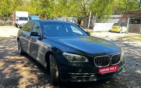 BMW 7 серия, 2013 год, 2 130 000 рублей, 4 фотография