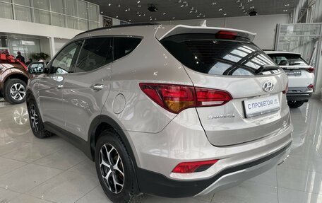 Hyundai Santa Fe III рестайлинг, 2017 год, 2 300 000 рублей, 3 фотография