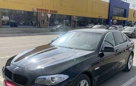 BMW 5 серия, 2012 год, 1 550 000 рублей, 2 фотография