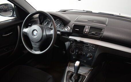 BMW 1 серия, 2011 год, 869 000 рублей, 11 фотография