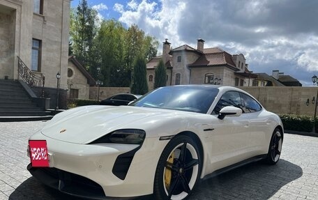 Porsche Taycan I, 2020 год, 14 000 000 рублей, 7 фотография